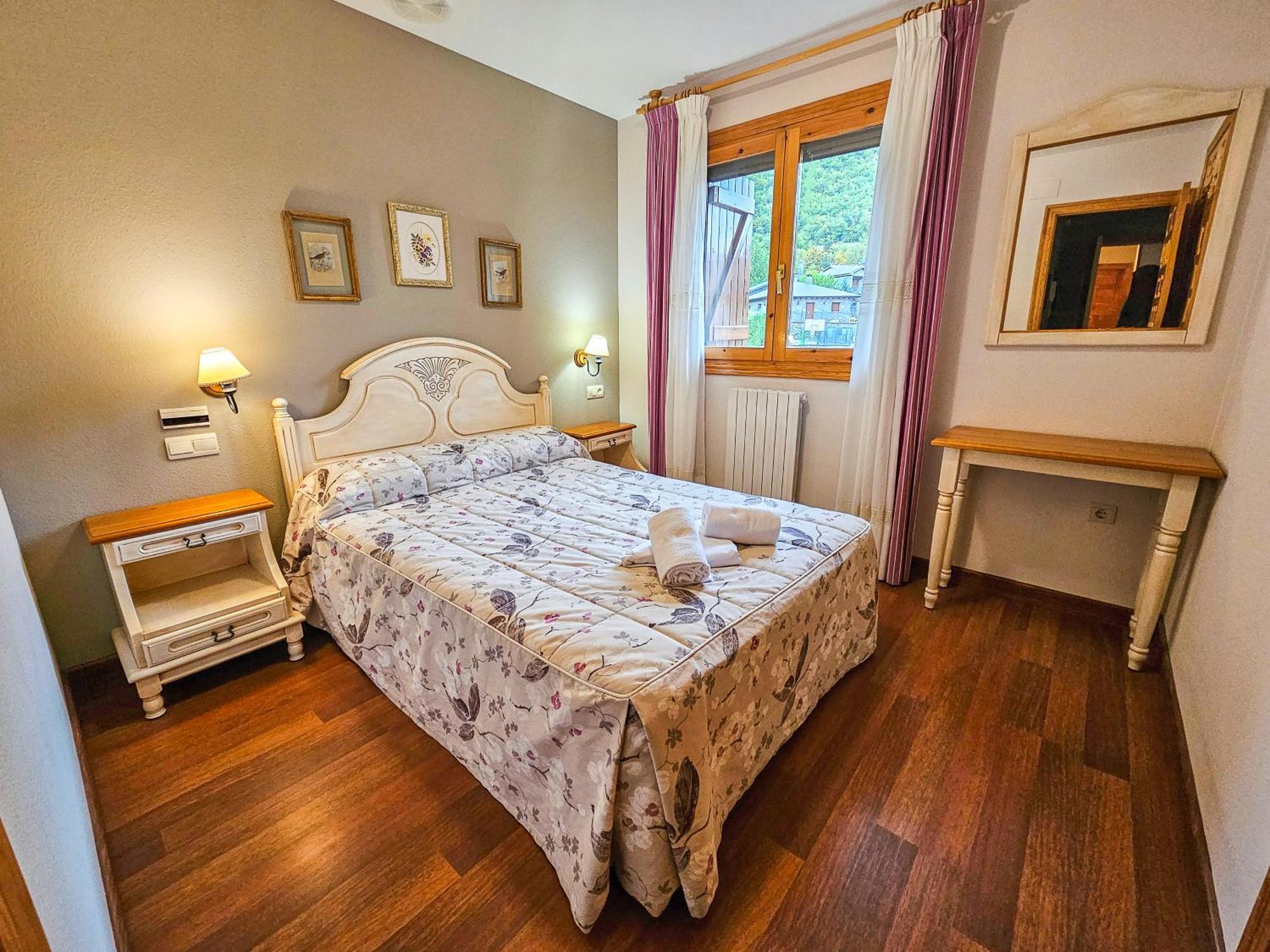 Apartamentos Gavin Biescas 3000 エクステリア 写真