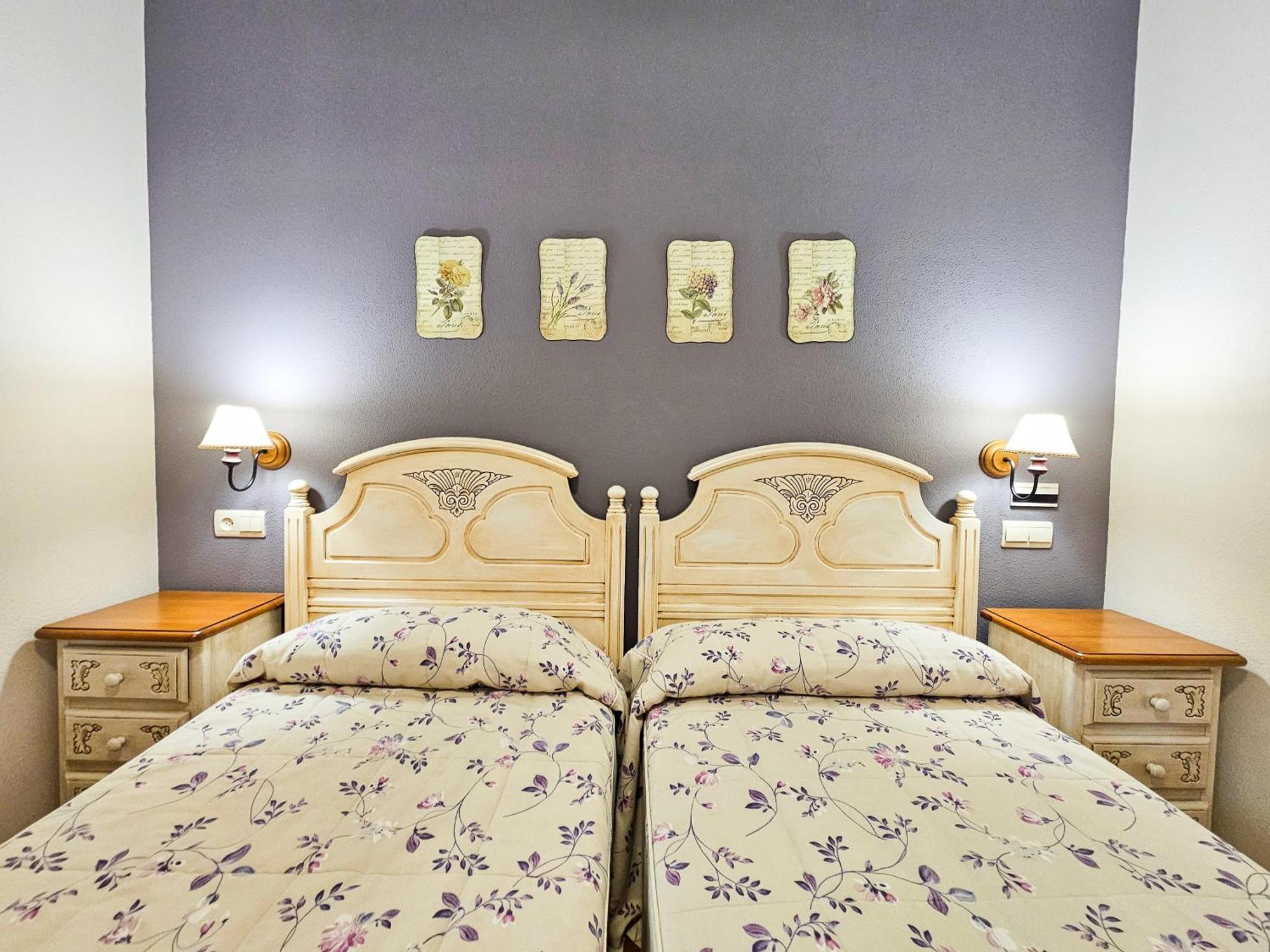Apartamentos Gavin Biescas 3000 エクステリア 写真