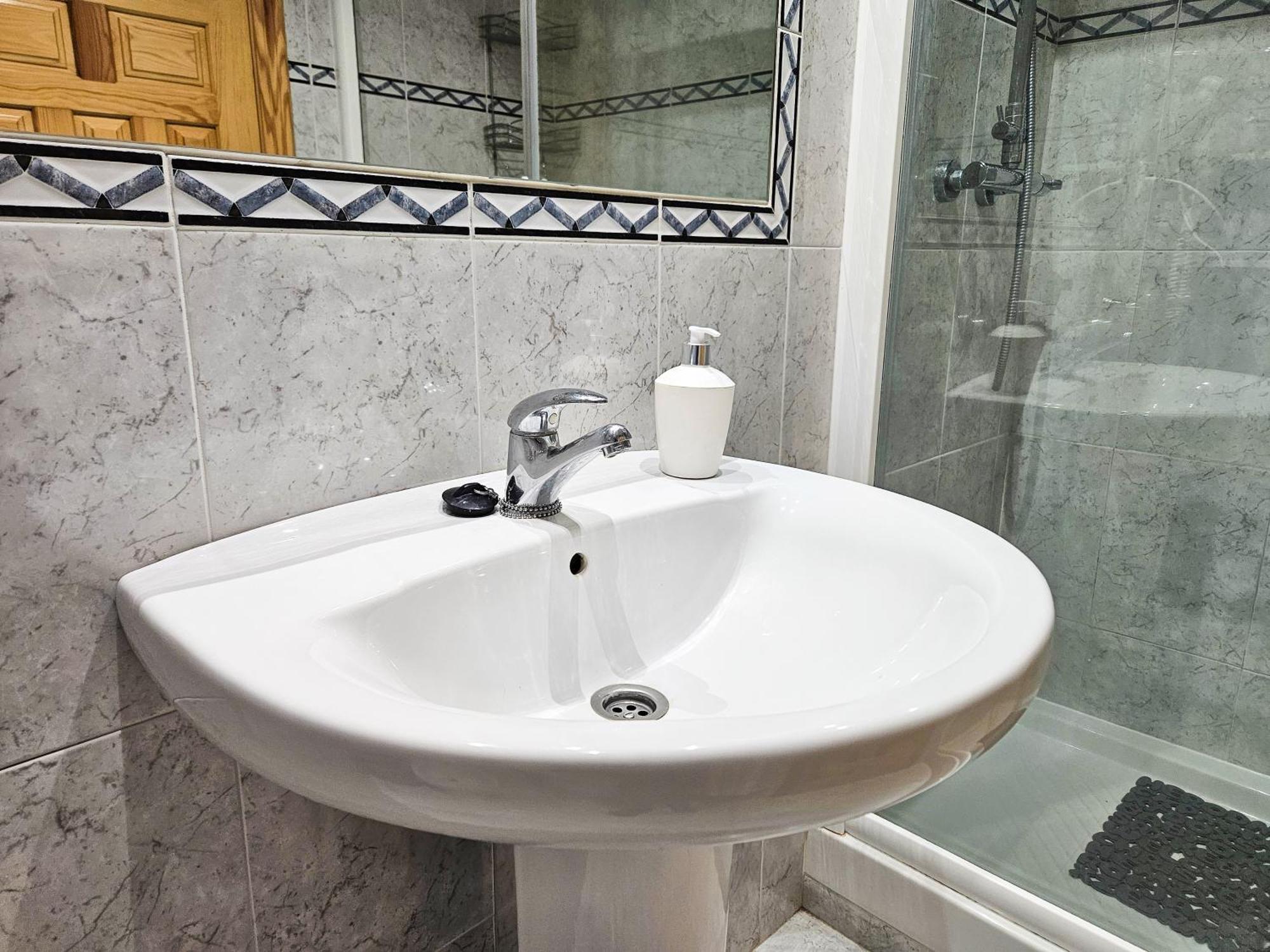 Apartamentos Gavin Biescas 3000 エクステリア 写真